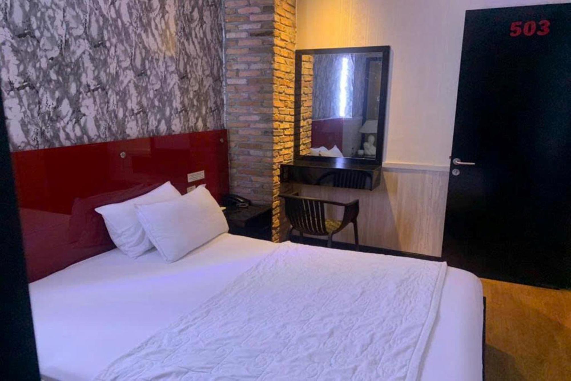 Gia Huyen Hotel Хошимин Экстерьер фото